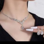 Silver zircon set