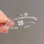 ✨ Silver Bloom – Elegant Bracelet 🌸✨